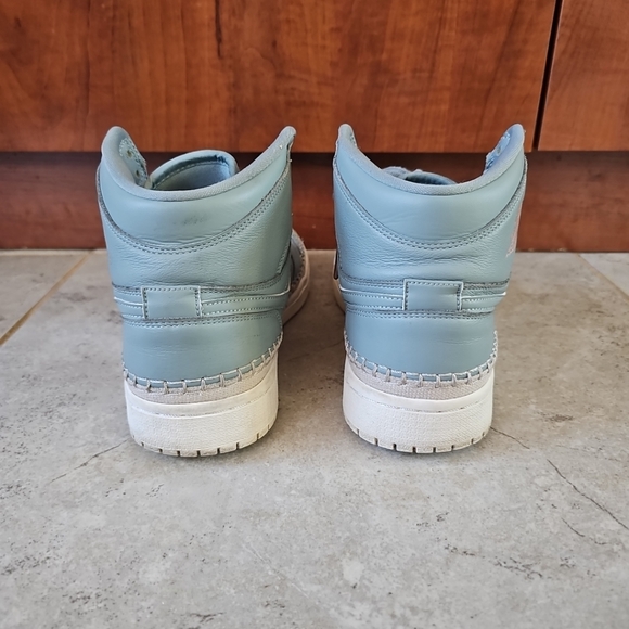Jordan 1 Retro High Mica Green Women Size 9 - Picture 8 of 13
